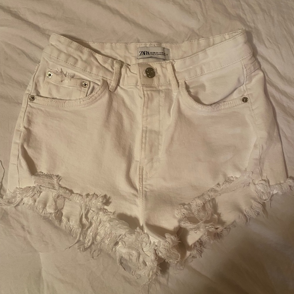 White Zara jean shorts